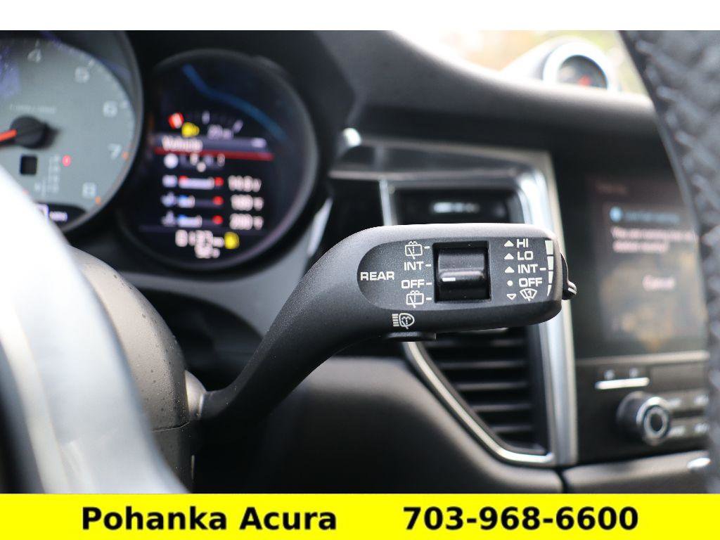 Used 2017 Porsche Macan S image 11