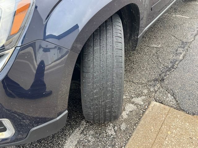 Used 2015 GMC Acadia SLT image 12