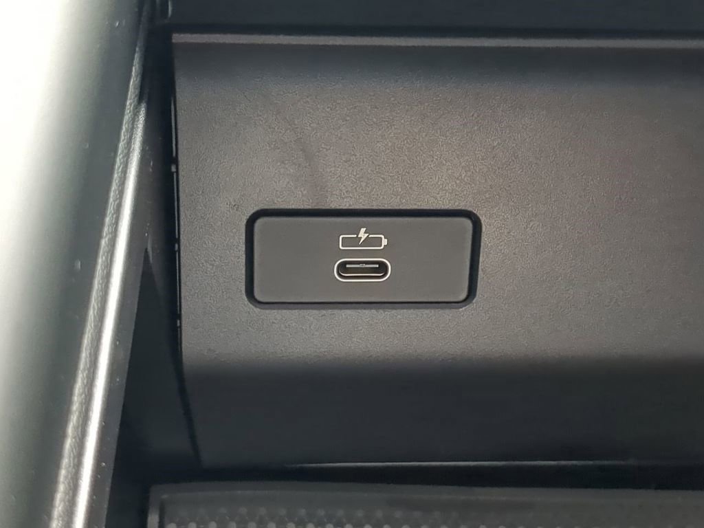 New 2026 BMW X5 sDrive40i image 23