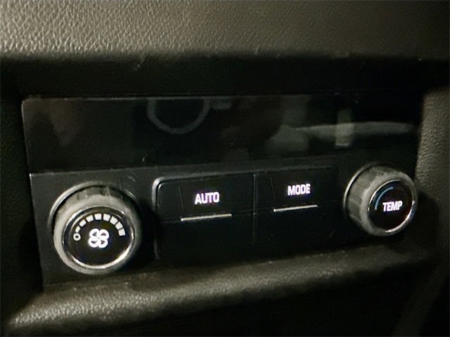 Used 2018 Chevrolet Traverse LS image 27