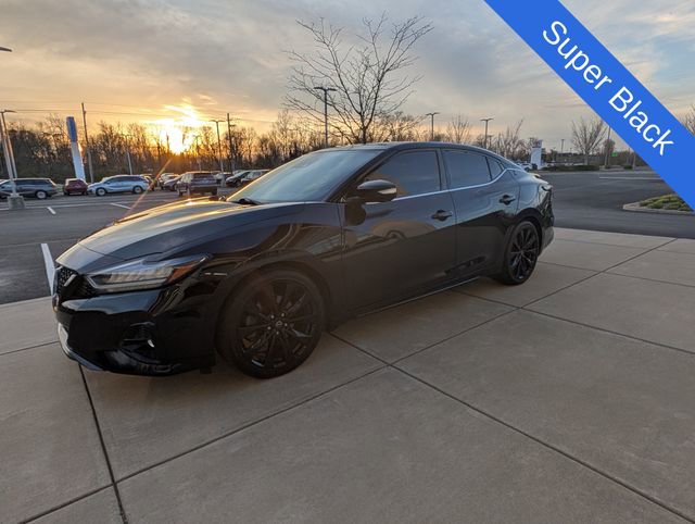 Used 2023 Nissan Maxima SR w/ Sport Mat Group image 3