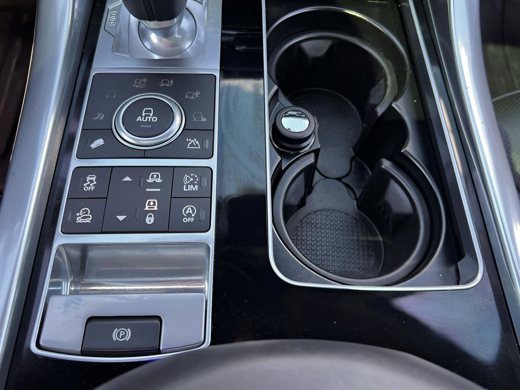 Used 2017 Land Rover Range Rover Sport Supercharged image 55