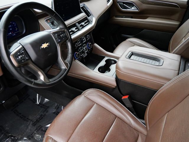 Used 2023 Chevrolet Suburban High Country image 12