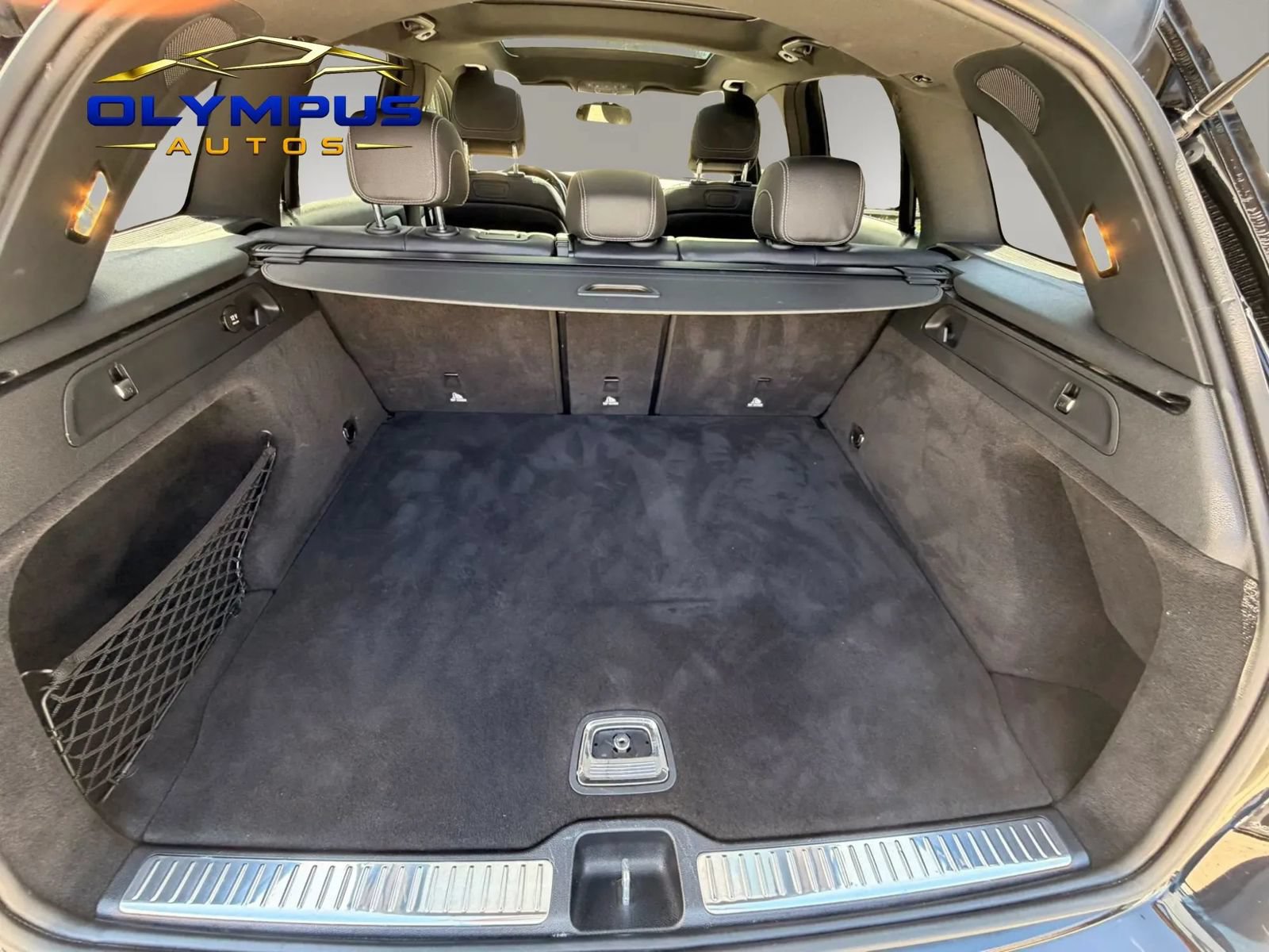 Used 2019 Mercedes-Benz GLC 300 4MATIC w/ Premium Package image 23
