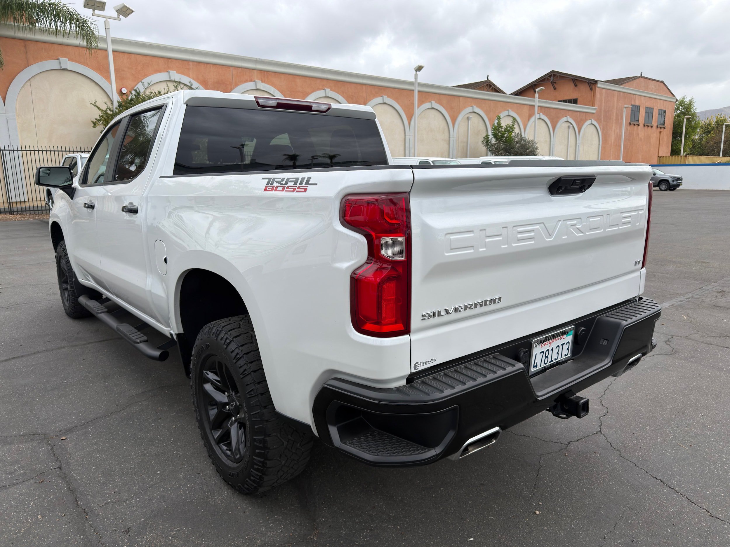 Used 2023 Chevrolet Silverado 1500 LT Trail Boss w/ Protection Package AWD/4WD image 6