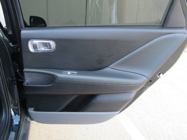 Used 2023 Hyundai Ioniq 6 Limited image 26