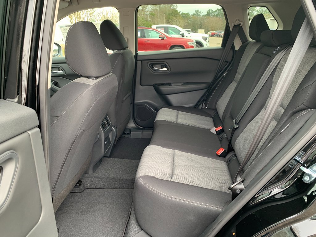 New 2026 Nissan Rogue SV image 17