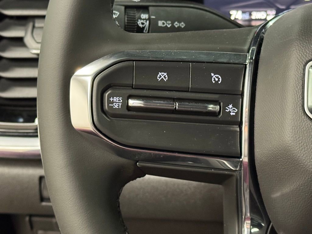 New 2025 GMC Canyon Elevation w/ Convenience Package image 32