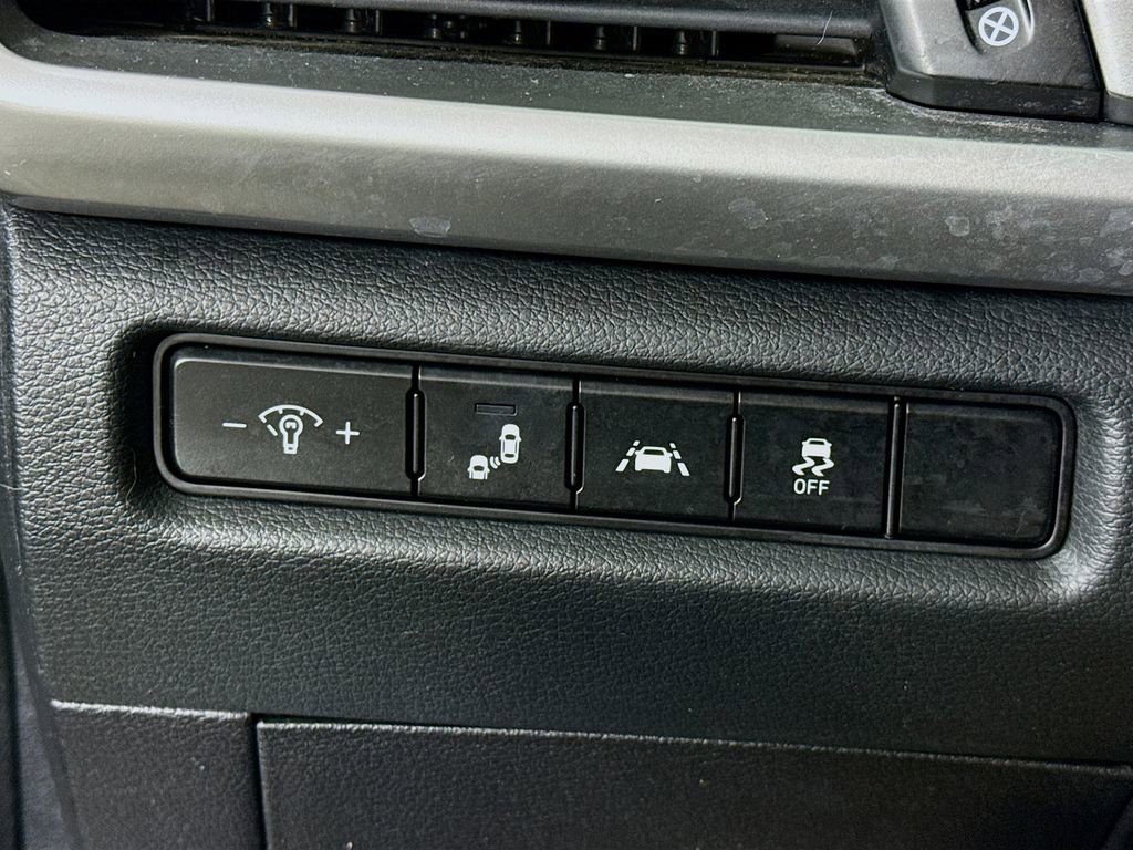 Used 2021 Kia Telluride LX image 18