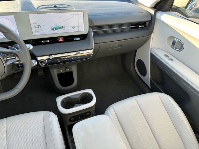 Used 2024 Hyundai Ioniq 5 Limited image 17