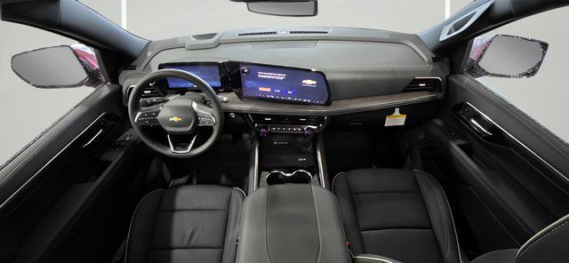 New 2026 Chevrolet Suburban Premier w/ Sun And Tow Package AWD/4WD image 35