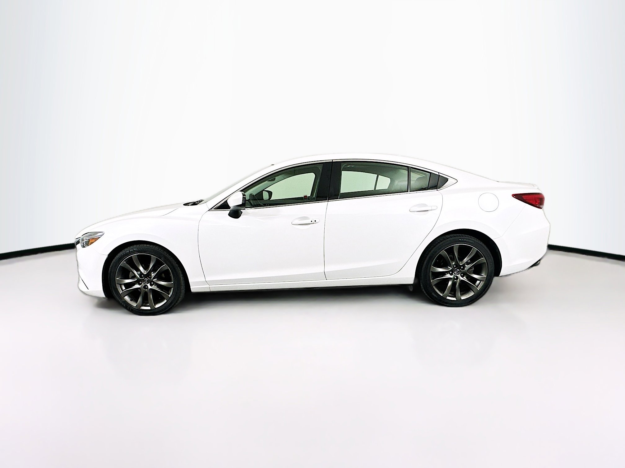 Used 2016 MAZDA MAZDA6 Grand Touring image 4