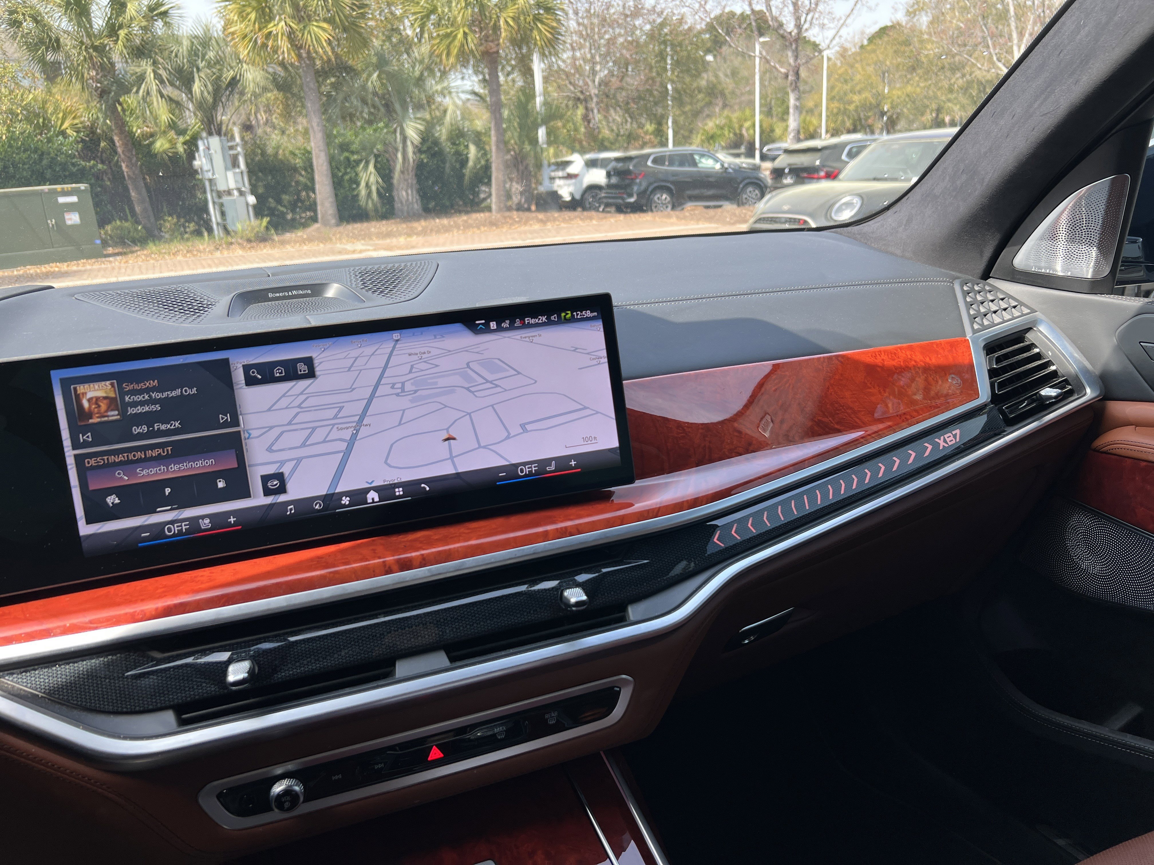 Used 2024 BMW ALPINA XB7 image 25