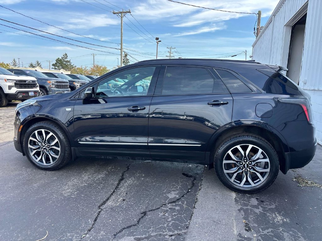 Used 2021 Cadillac XT5 Sportv AWD/4WD image 3