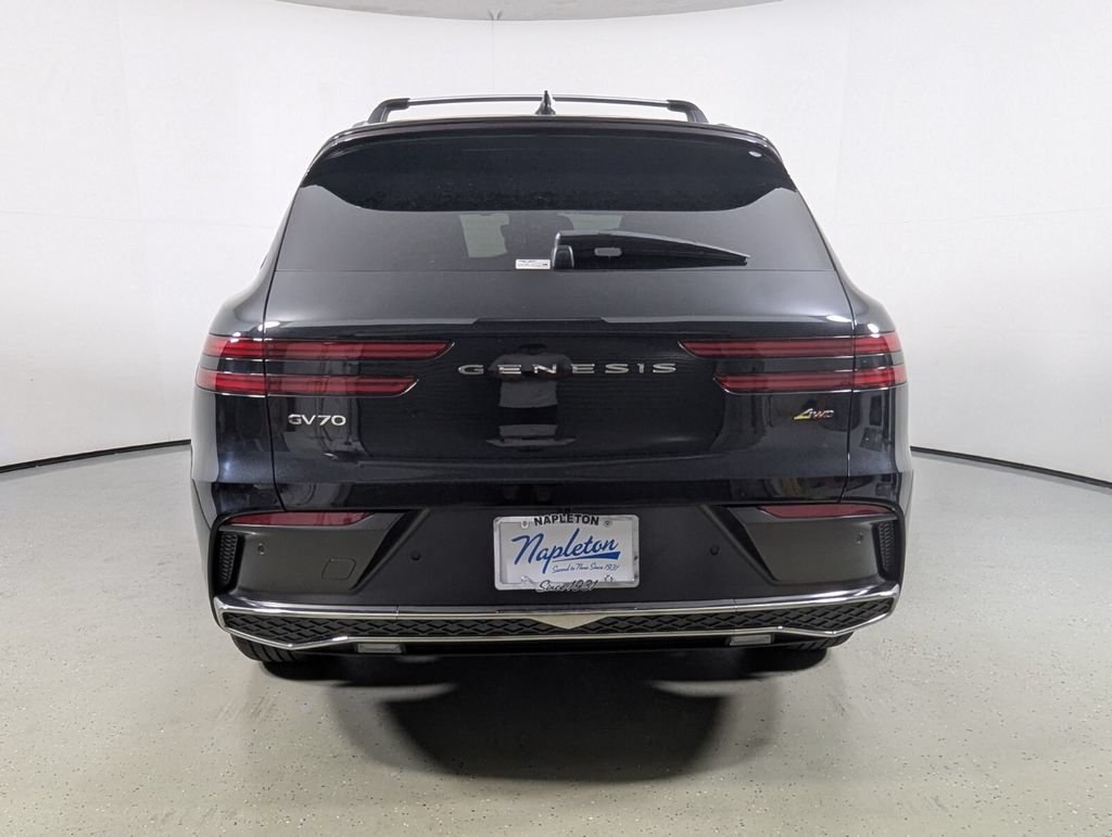 Used 2026 Genesis GV70 2.5T AWD/4WD image 7