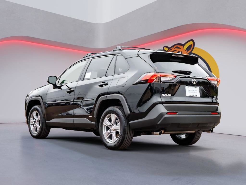 New 2025 Toyota RAV4 LE image 7
