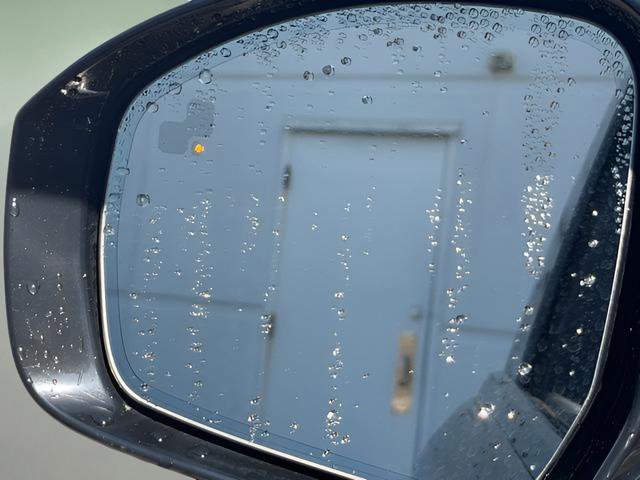 Used 2020 Land Rover Range Rover Sport HSE image 11