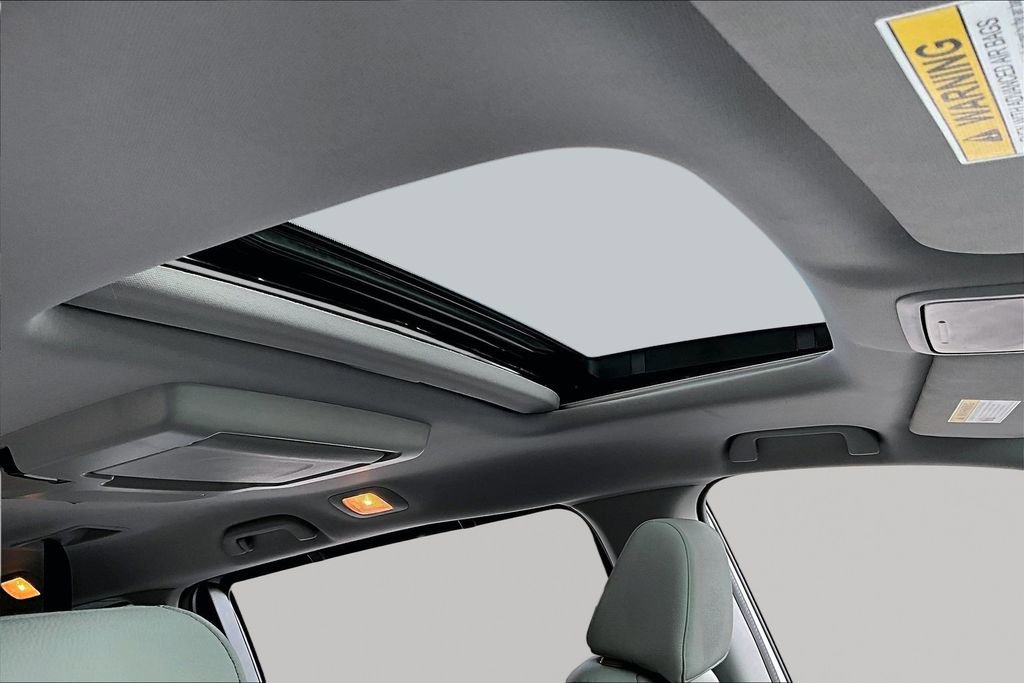 Used 2023 Honda Odyssey Touring image 22