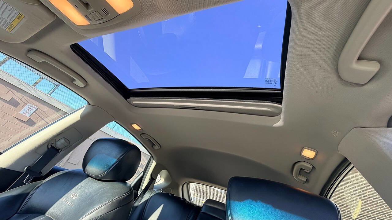 Used 2012 INFINITI EX35 Journey w/ Premium Pkg image 20