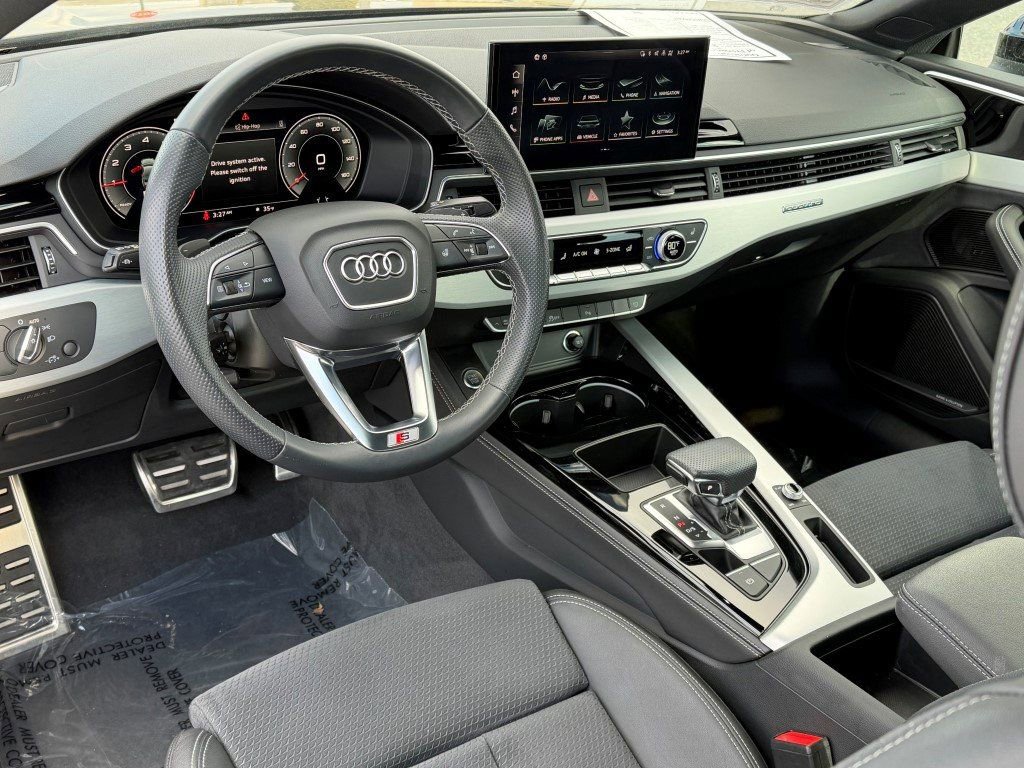 Certified 2022 Audi A5 2.0T Premium Plus w/ Premium Plus image 2