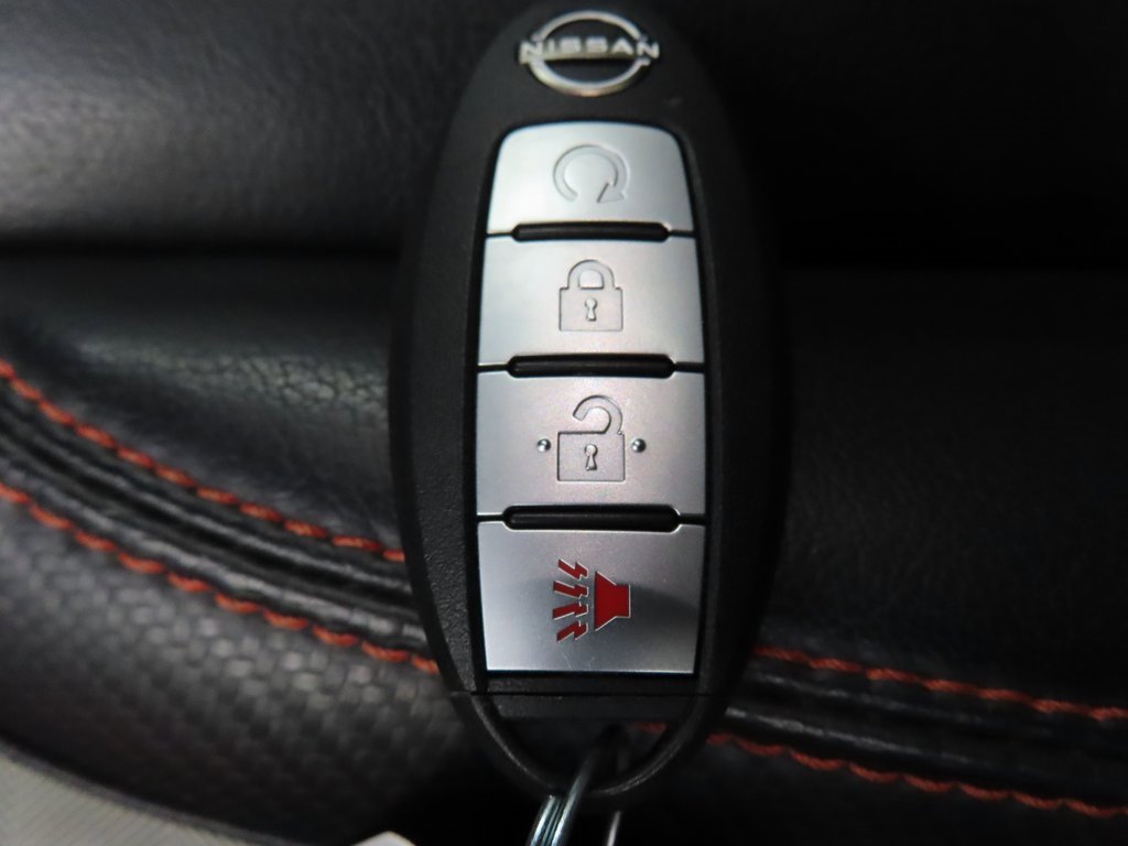 Used 2023 Nissan Frontier PRO-4X image 62