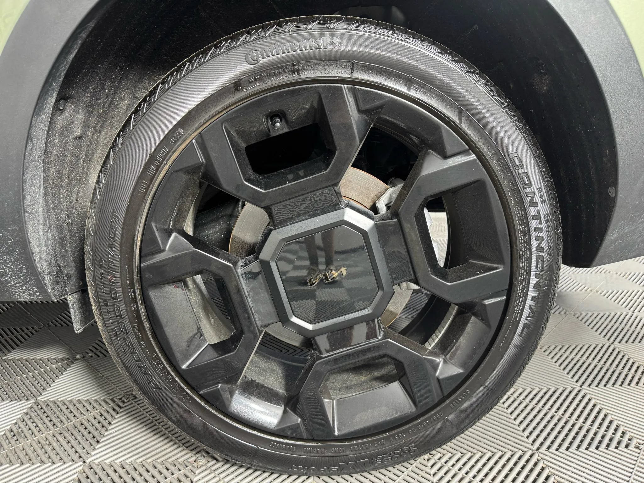Used 2025 Kia Sorento SX AWD/4WD image 50