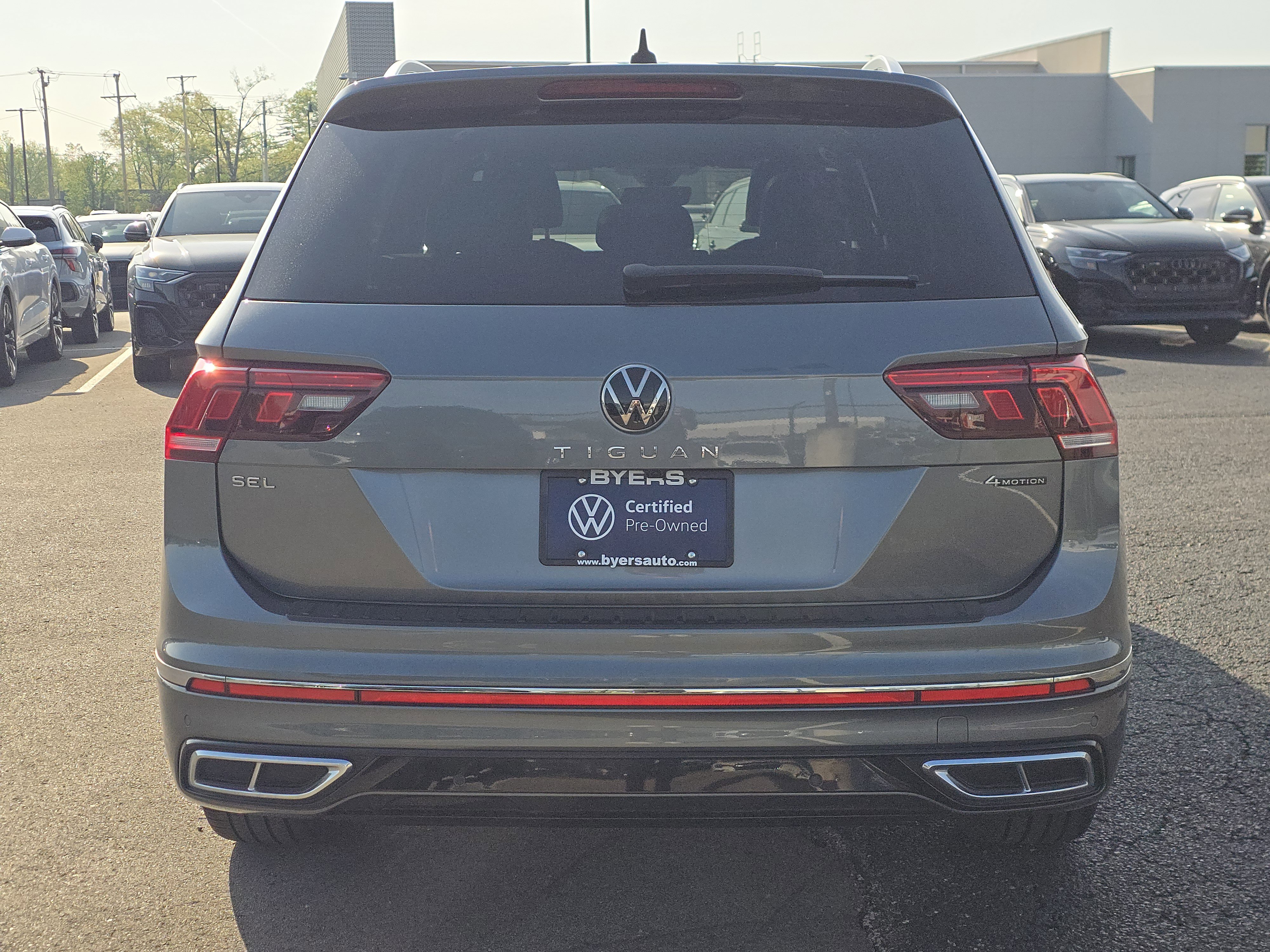 Certified 2023 Volkswagen Tiguan SEL R-Line AWD/4WD image 6