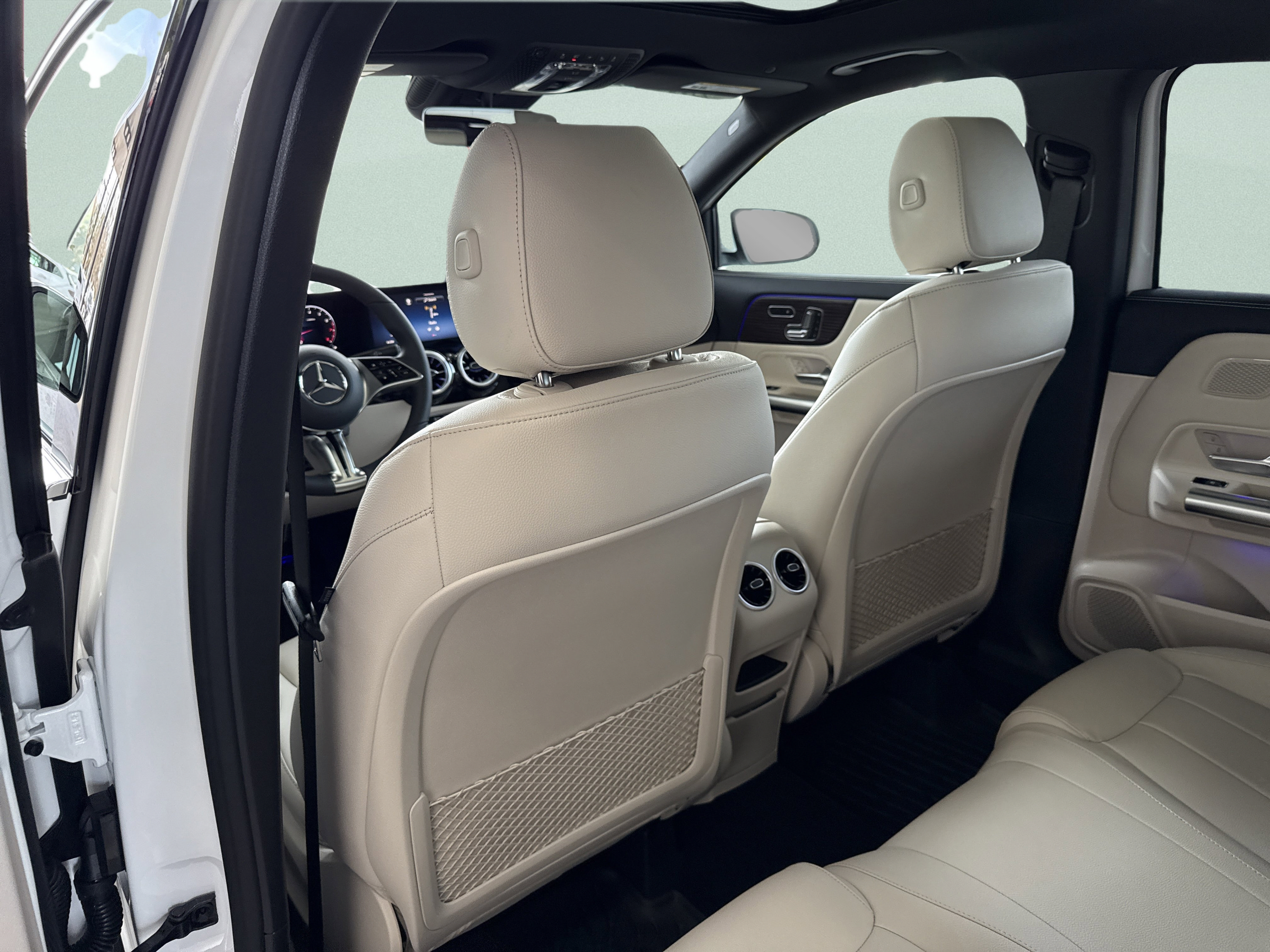 New 2026 Mercedes-Benz GLA 250 image 19