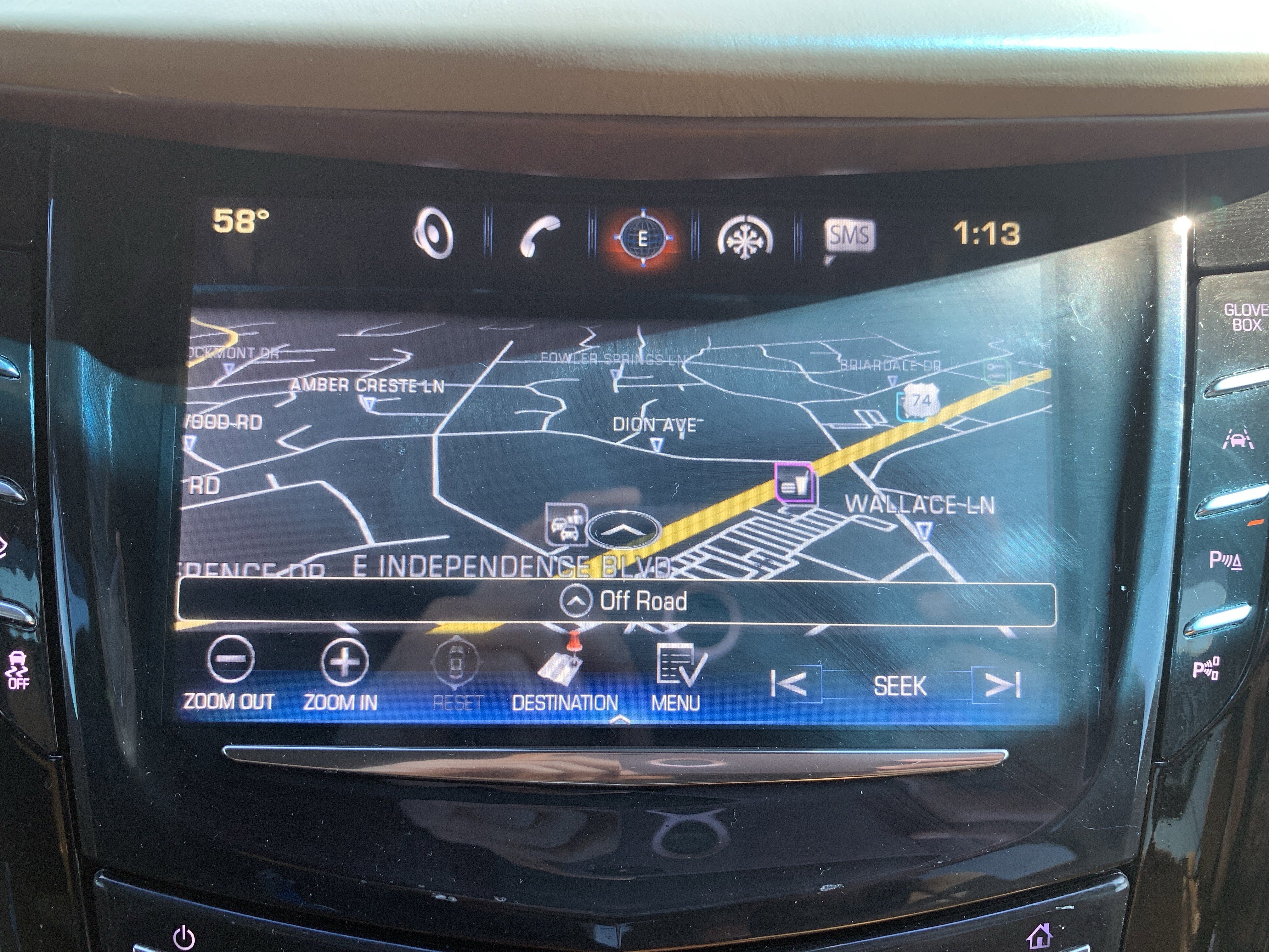 Used 2017 Cadillac Escalade Platinum image 24