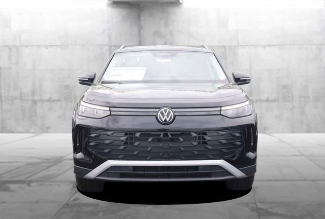 New 2026 Volkswagen Tiguan SE AWD/4WD image 4