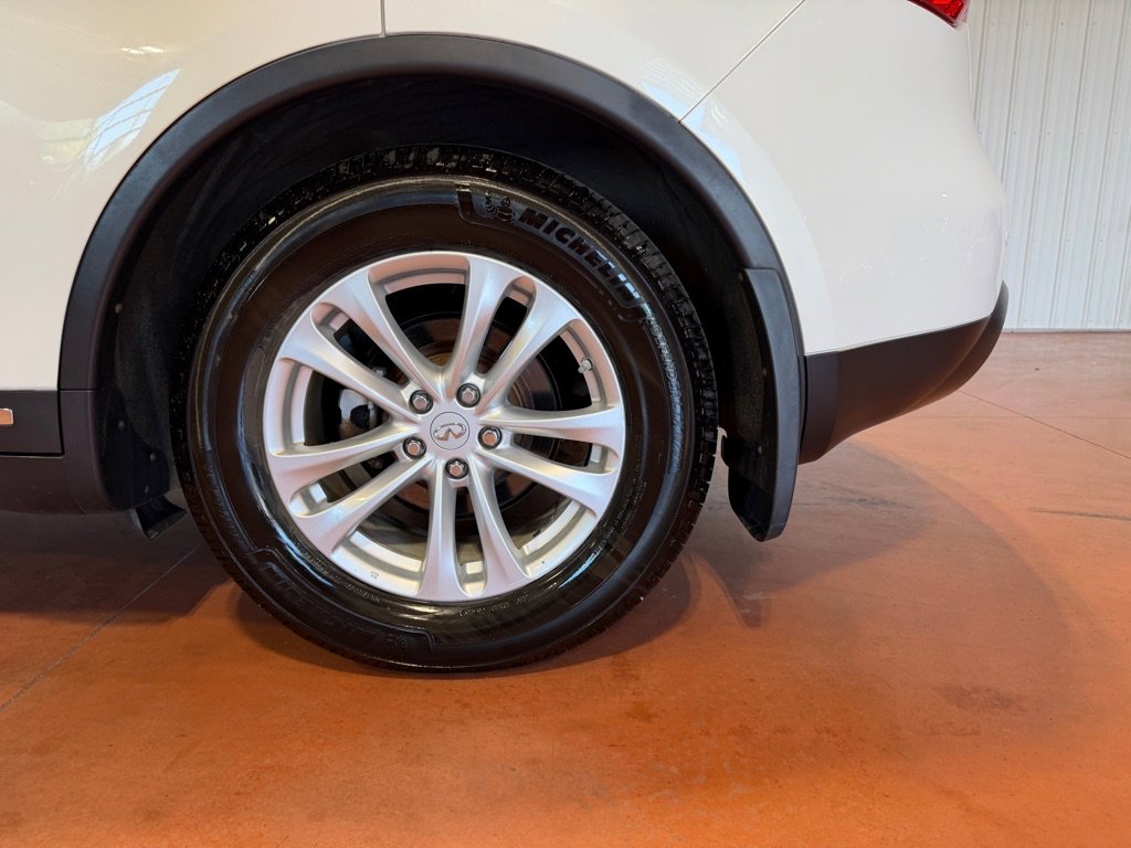 Used 2013 INFINITI FX37 AWD w/ Premium Pkg image 12
