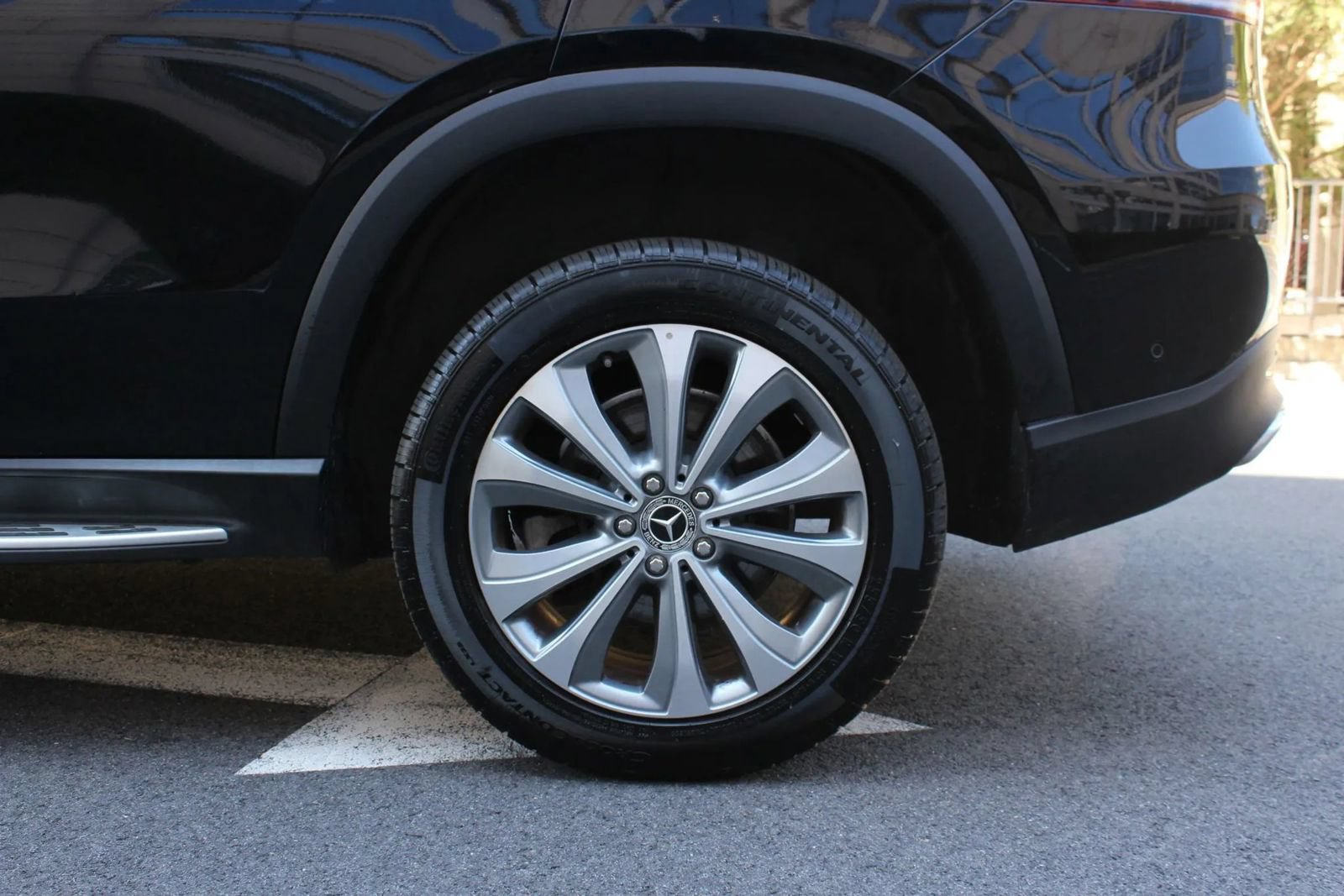 Used 2020 Mercedes-Benz GLE 350 4MATIC image 10