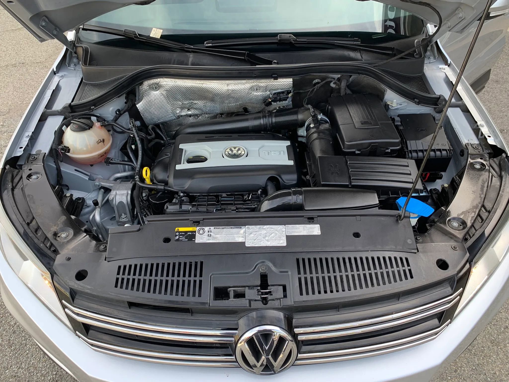 Used 2015 Volkswagen Tiguan S image 22