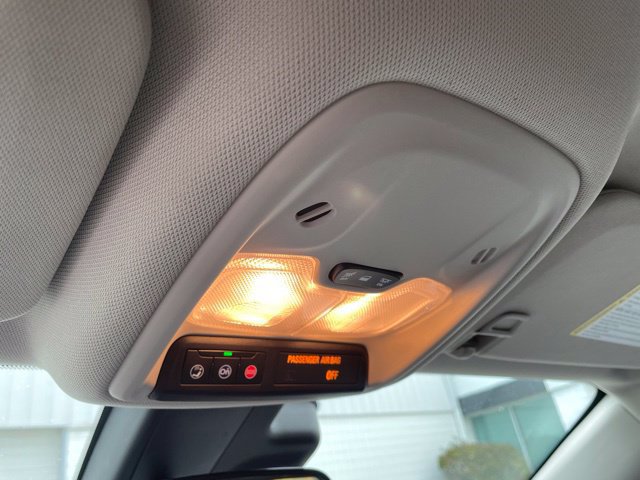 Used 2023 Buick Encore GX Select w/ Sport Touring Package FWD image 23
