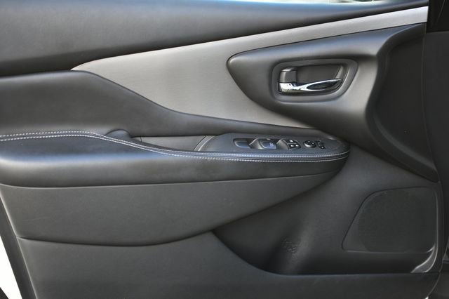 Used 2020 Nissan Murano SV image 20