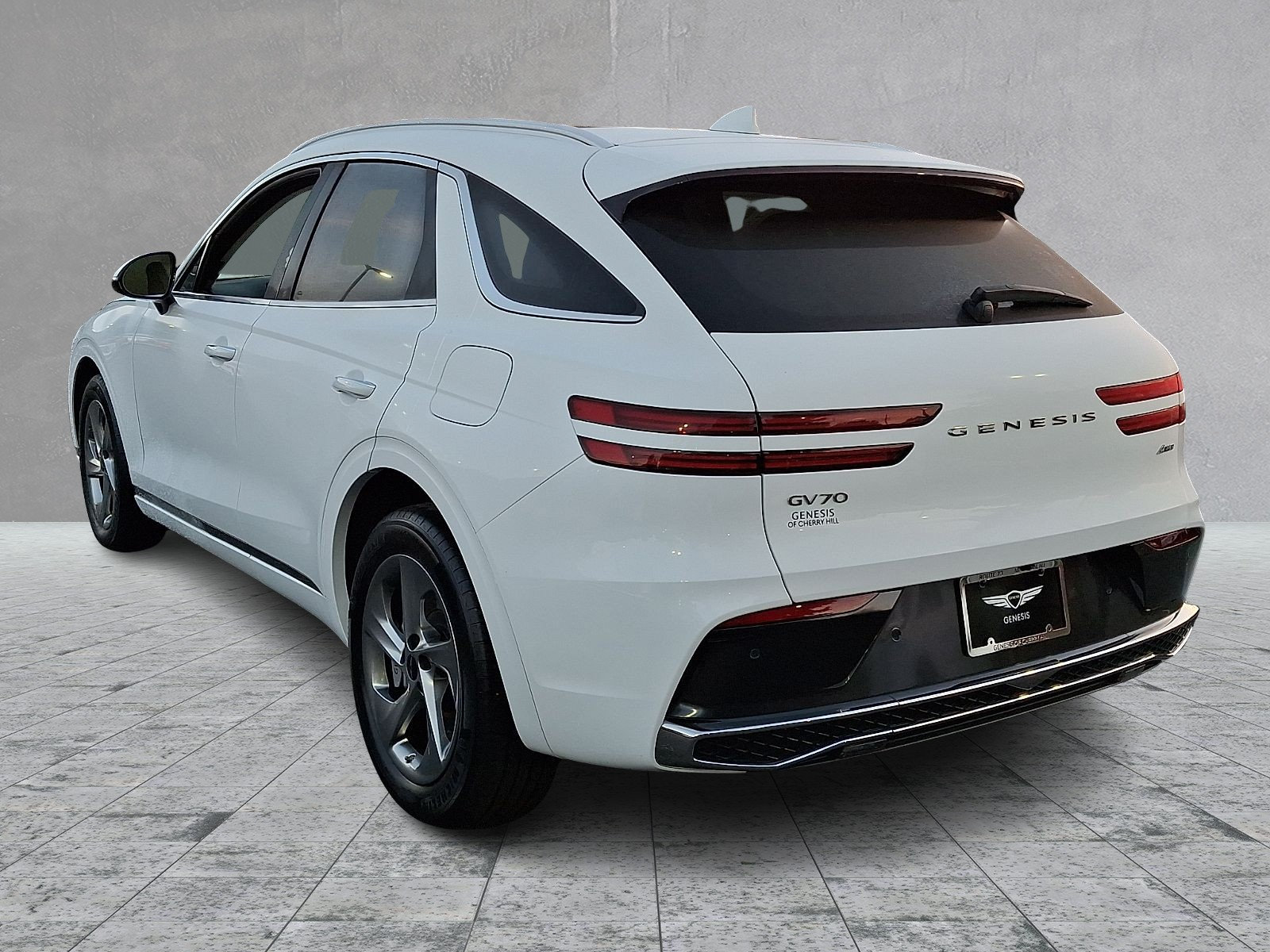 Certified 2026 Genesis GV70 2.5T Select AWD/4WD image 4