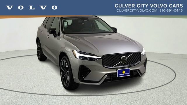 New 2026 Volvo XC60 T8 Plus w/ Climate Package PRO