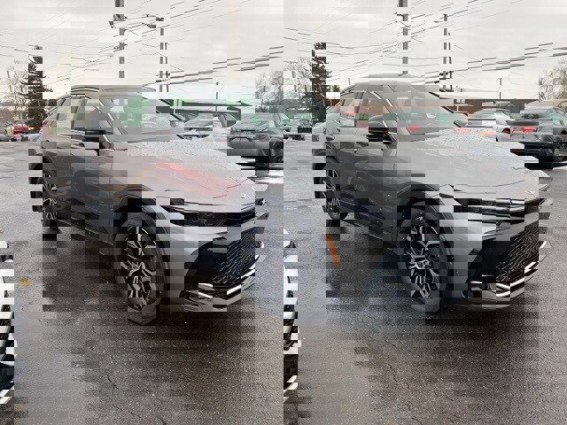 New 2026 Toyota Crown Limited image 8