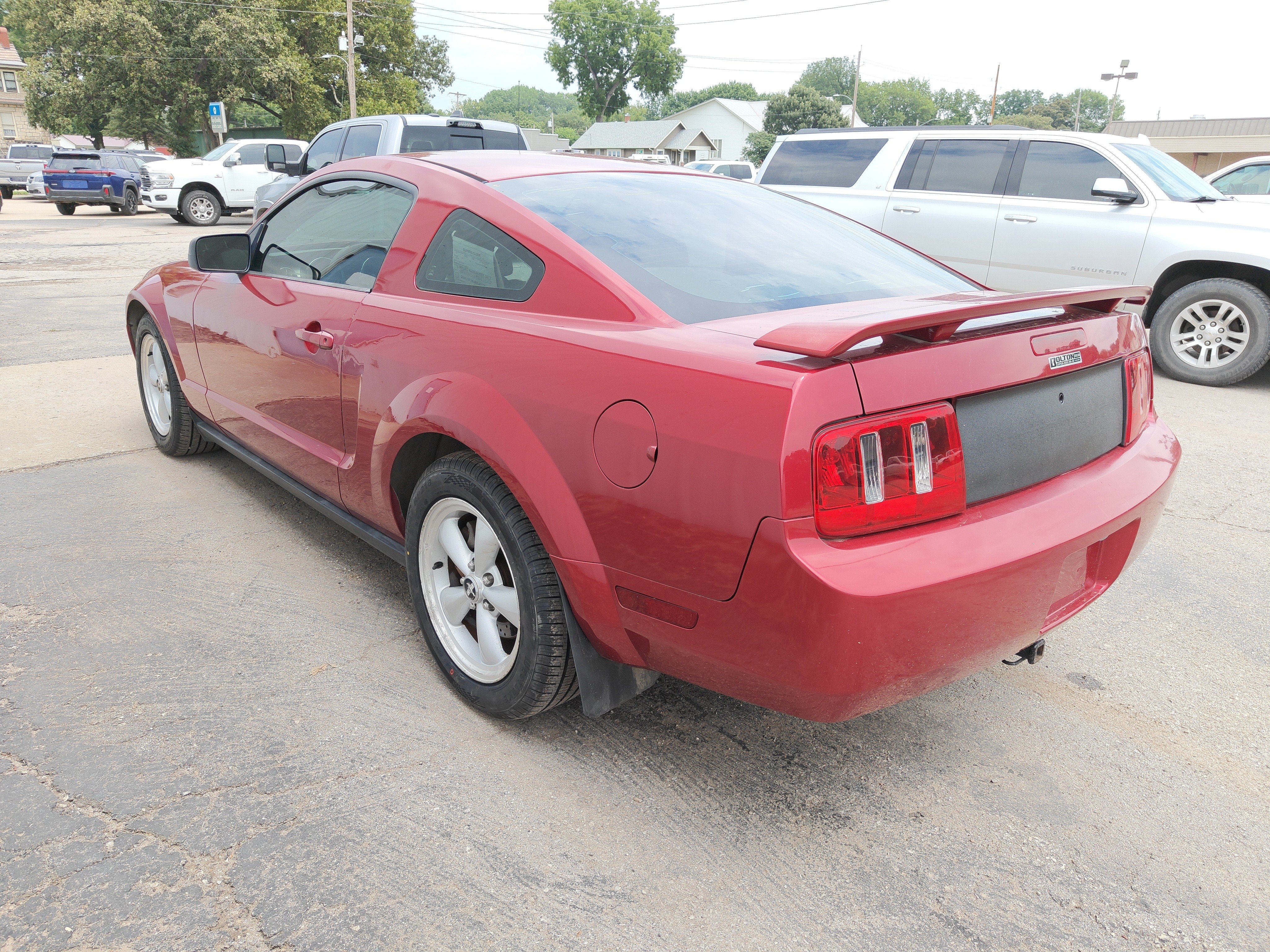 Used 2006 Ford Mustang Coupe RWD image 11