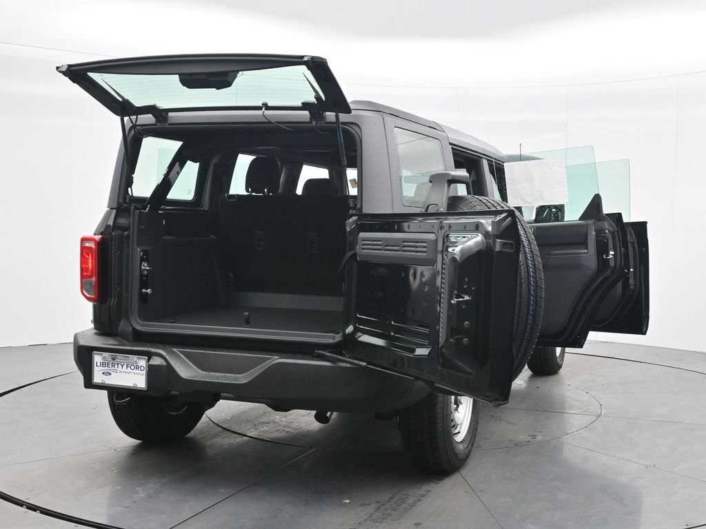 New 2025 Ford Bronco 4-Door AWD/4WD image 46