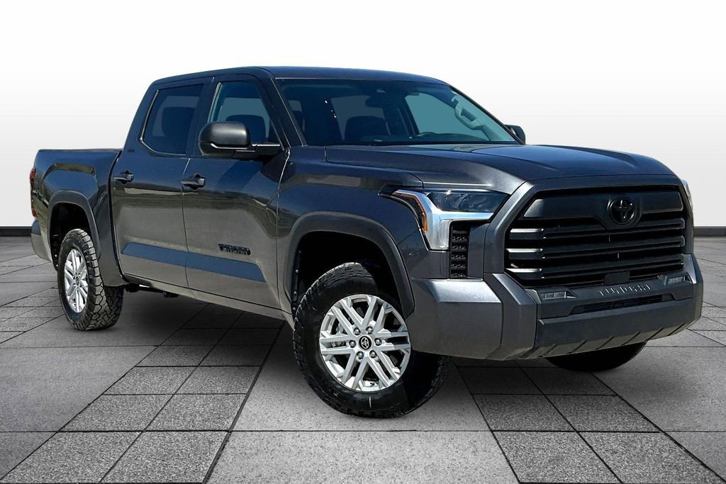 Used 2024 Toyota Tundra SR5 w/ SR5 Premium Package AWD/4WD image 2