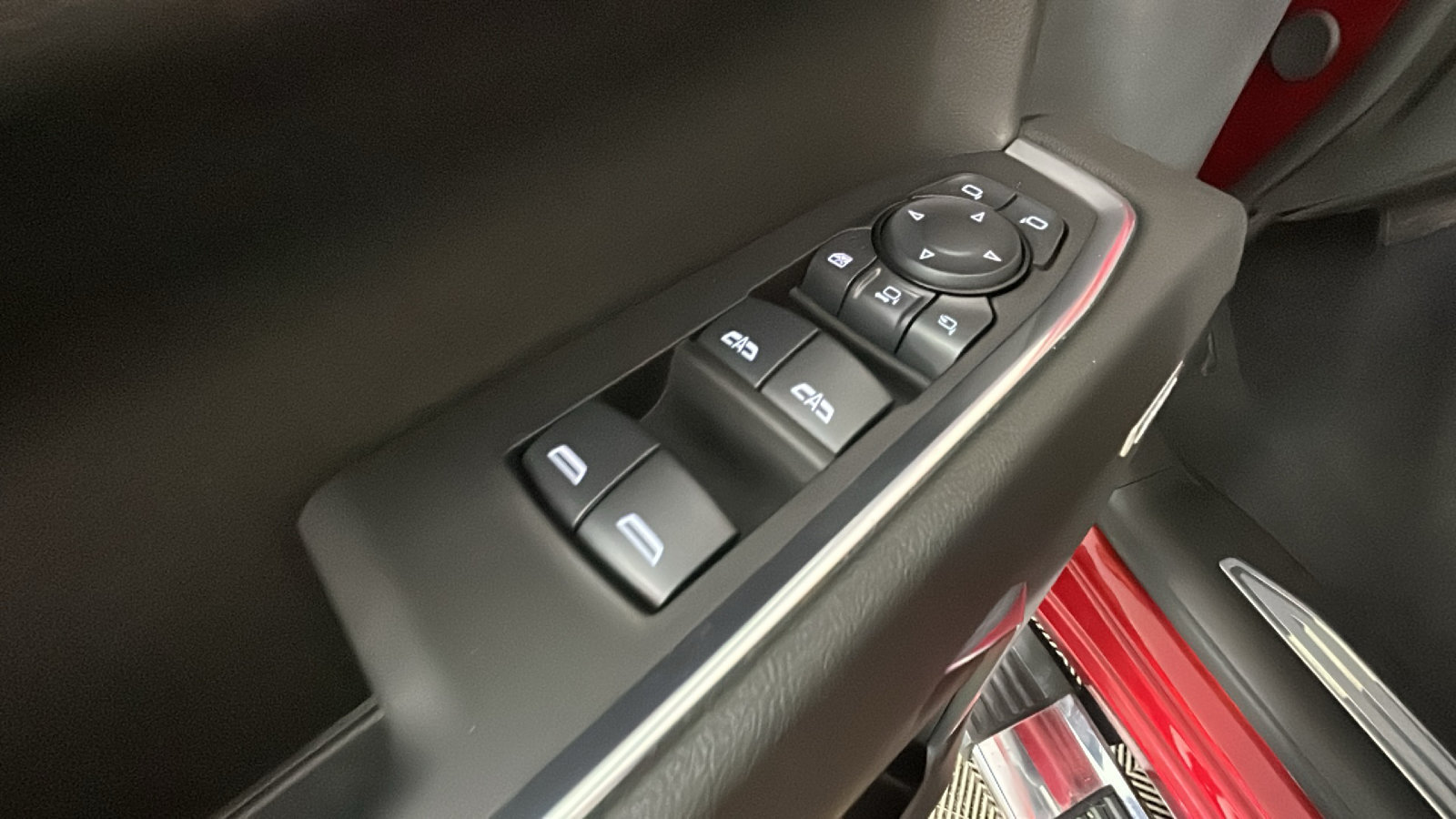 Used 2024 GMC Sierra 2500 SLT w/ SLT Premium Package AWD/4WD image 13