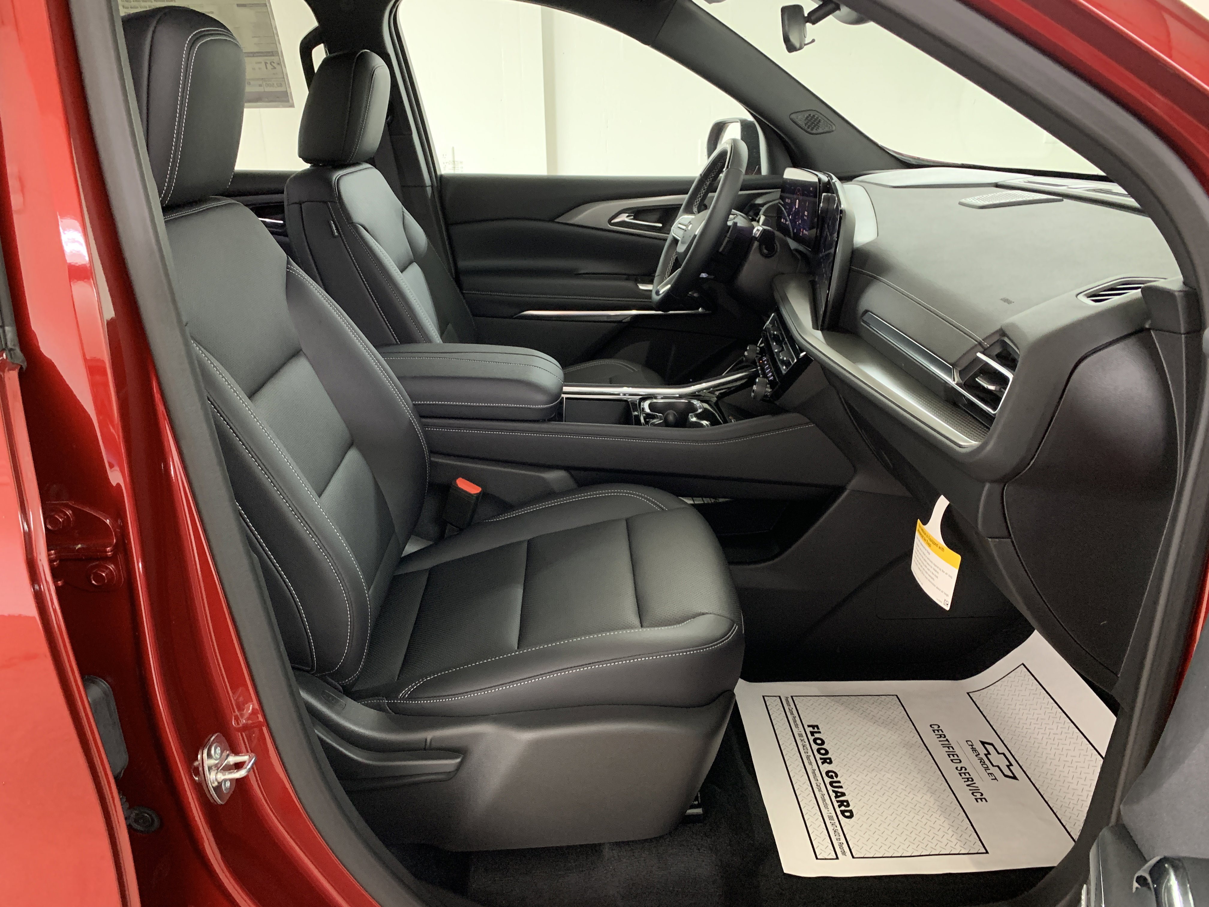 New 2025 Chevrolet Traverse LT w/ Enhanced Driving Package image 31