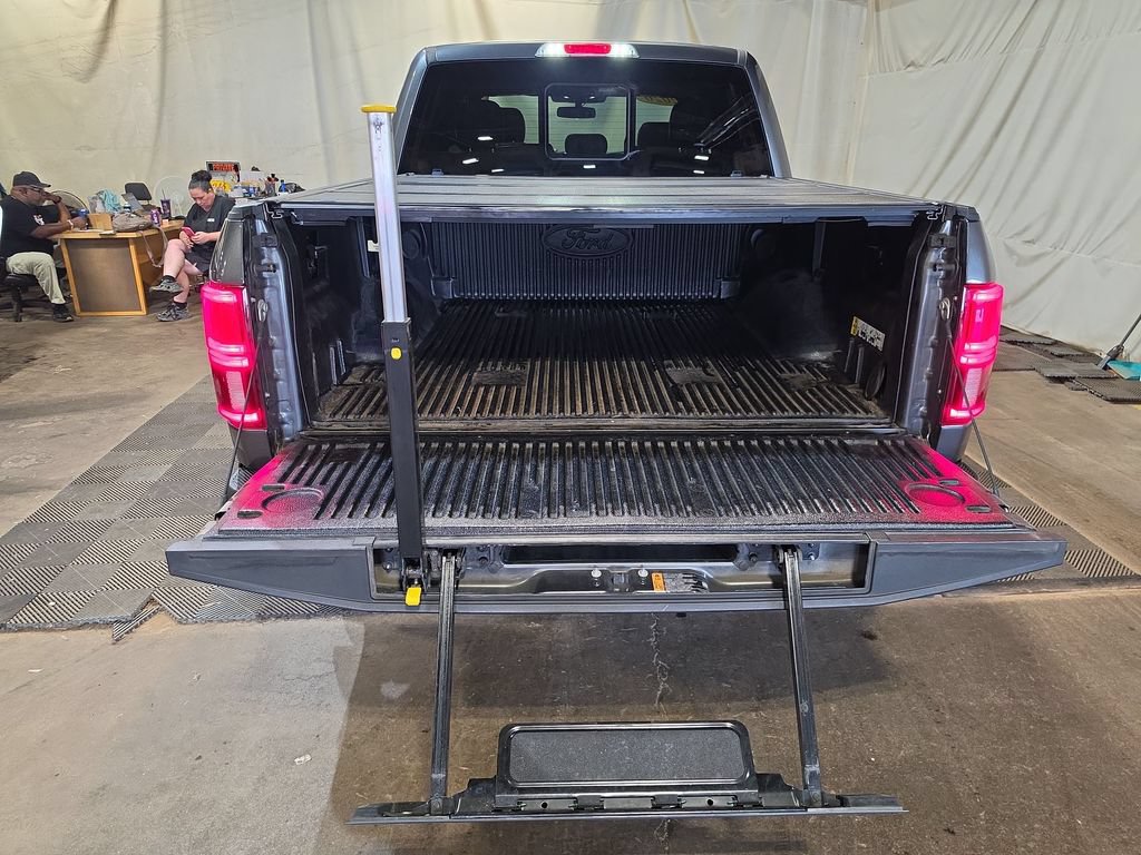 Used 2020 Ford F150 Lariat w/ Equipment Group 502A Luxury AWD/4WD image 21