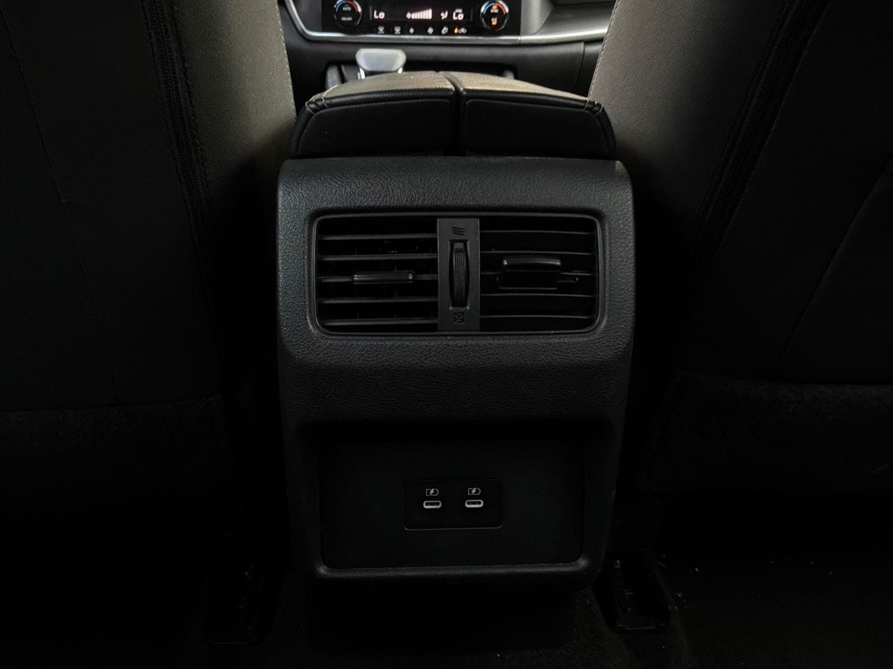 Used 2025 Nissan Rogue SV FWD image 13