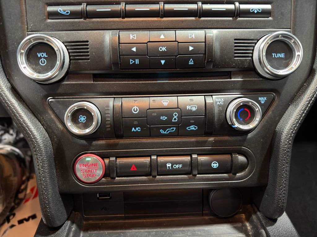 Used 2018 Ford Mustang GT w/ GT Performance Package image 32