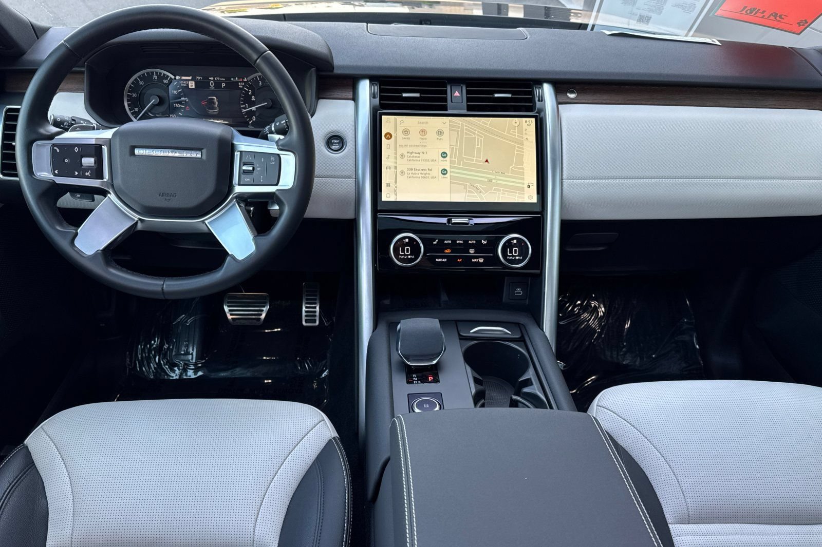 Certified 2023 Land Rover Discovery S R-Dynamic AWD/4WD image 14