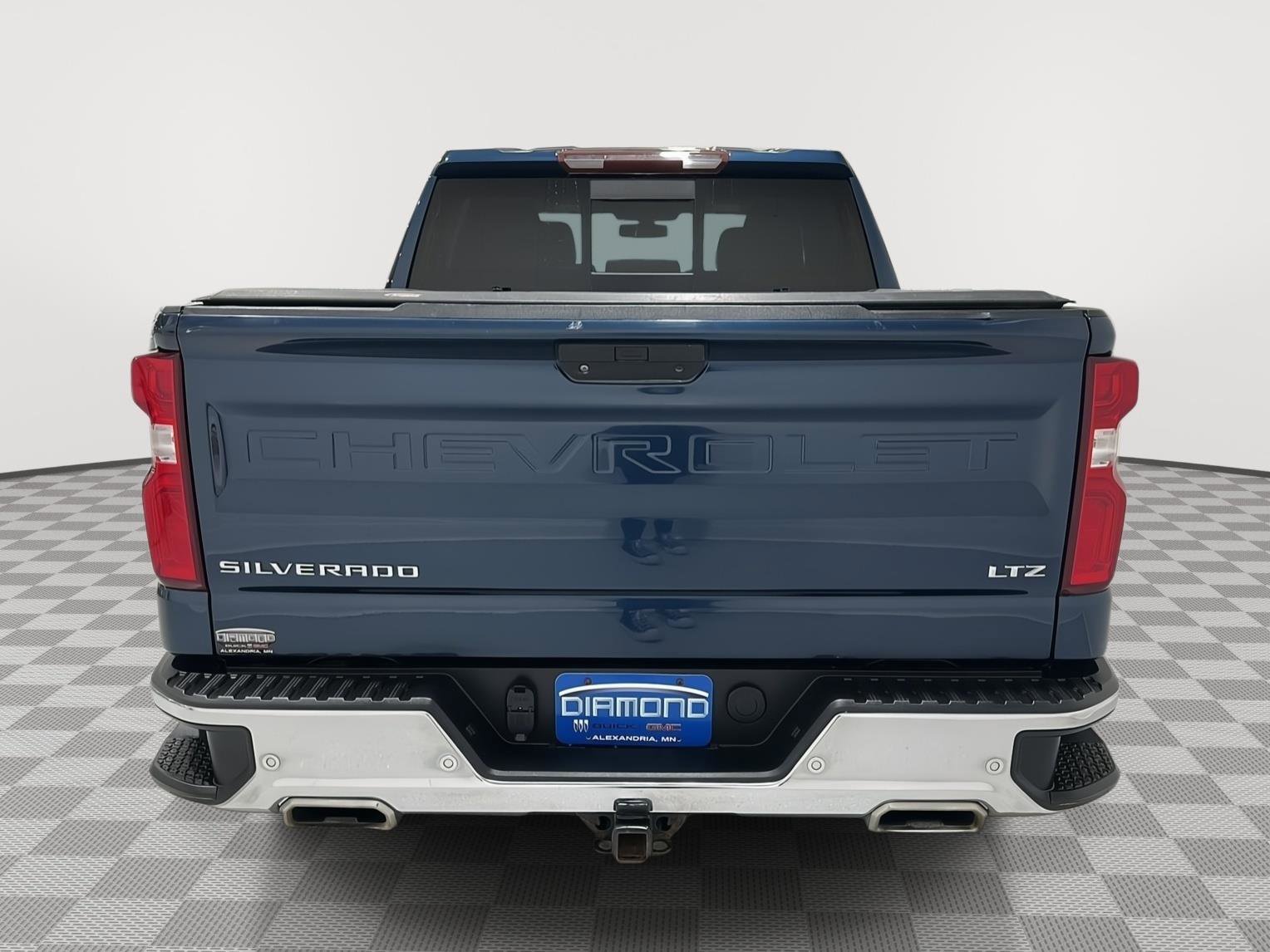 Used 2020 Chevrolet Silverado 1500 LTZ image 4