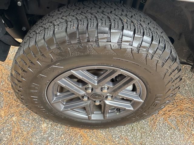 Used 2024 Jeep Wrangler Sport S image 11