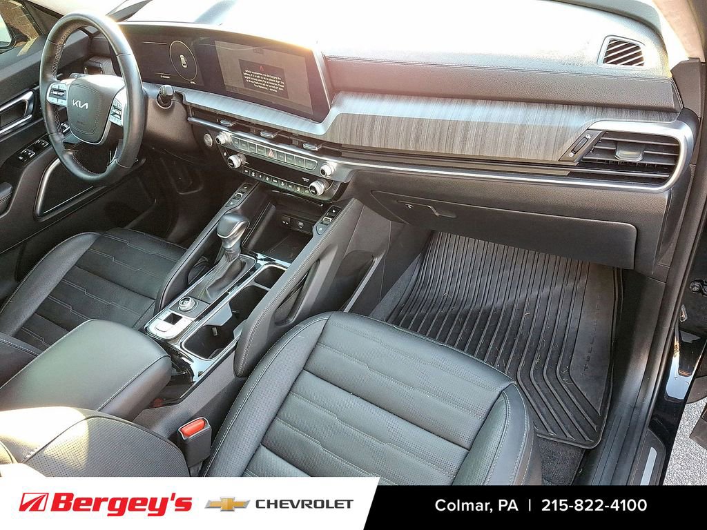 Used 2024 Kia Telluride SX Prestige w/ Towing Package AWD/4WD image 39